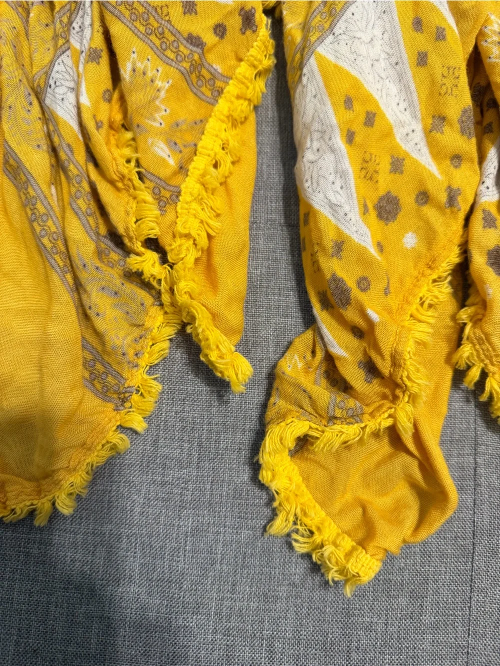 torrid White and Mustard Floral Bandana Kimono